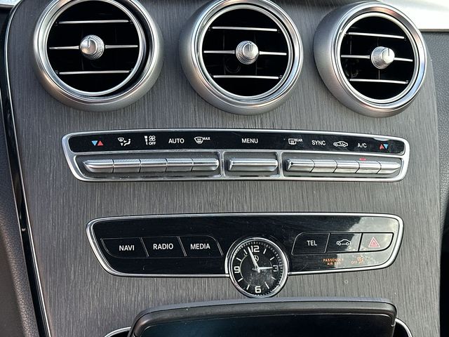 Thumbnail: 2021 Mercedes-Benz C-Class - 20
