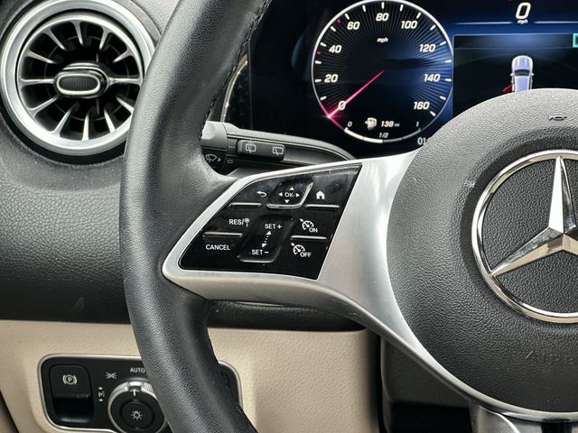 Thumbnail: 2025 Mercedes-Benz GLB - 14