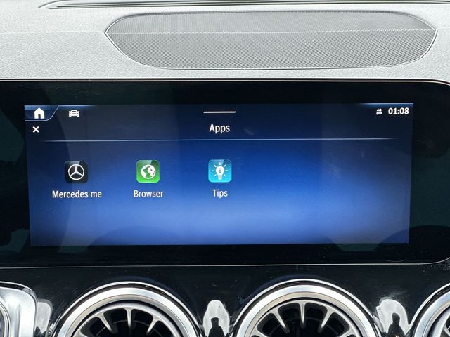 Thumbnail: 2025 Mercedes-Benz GLB - 18