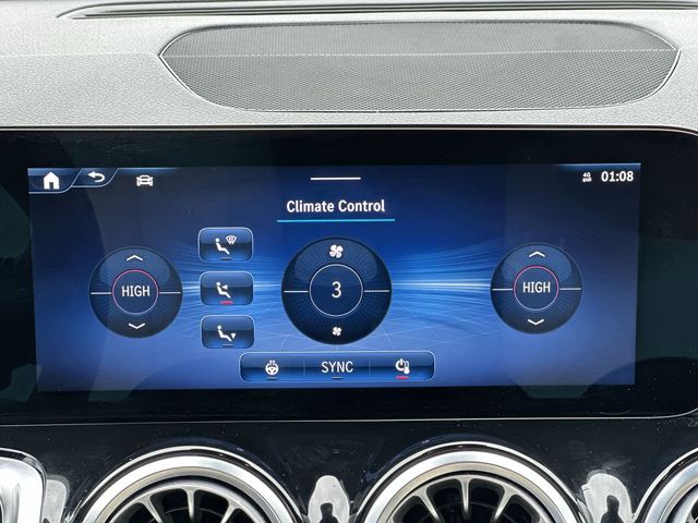 Thumbnail: 2025 Mercedes-Benz GLB - 20