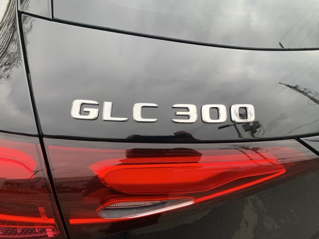 2024 Mercedes-Benz GLC 300 3