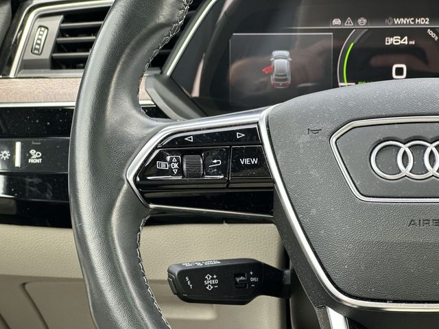 Thumbnail: 2024 Audi Q8 e-tron - 16