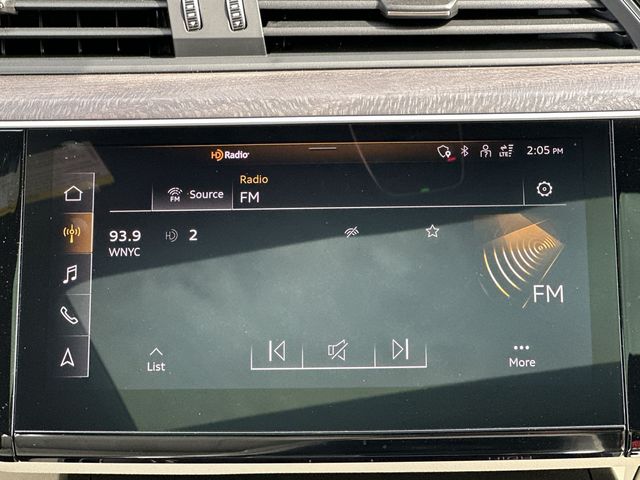 Thumbnail: 2024 Audi Q8 e-tron - 12