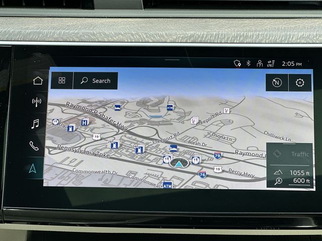 Thumbnail: 2024 Audi Q8 e-tron - 14