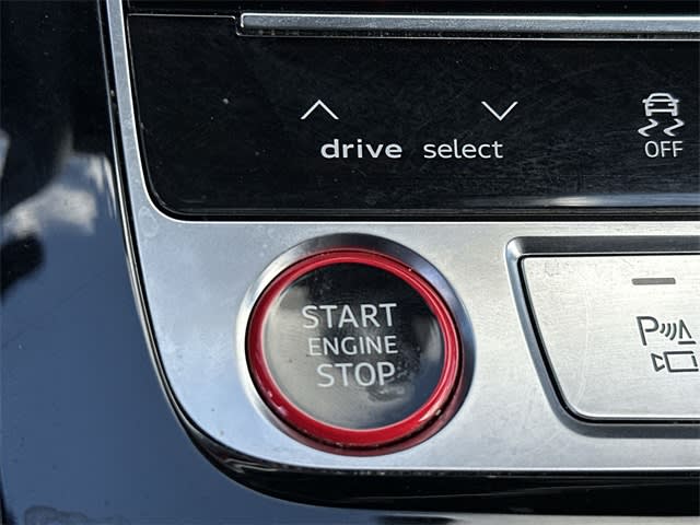 Thumbnail: 2021 Audi SQ7 - 19