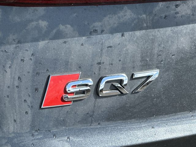Thumbnail: 2021 Audi SQ7 - 23