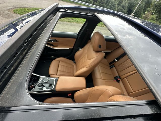 Thumbnail: 2019 BMW 3 Series - 18