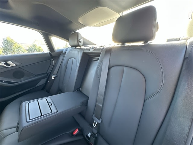 Thumbnail: 2023 BMW 2 Series - 10