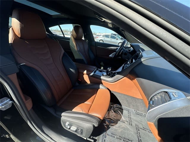 Thumbnail: 2021 BMW 8 Series - 27