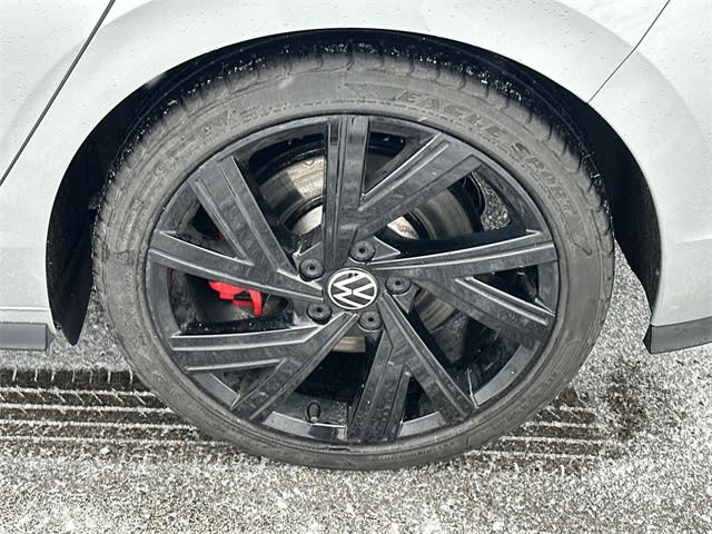 Thumbnail: 2023 Volkswagen Golf - 8