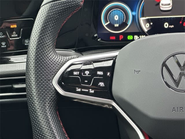 Thumbnail: 2023 Volkswagen Golf - 15