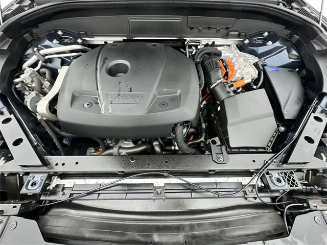 Thumbnail: 2023 Volvo XC60 - 9