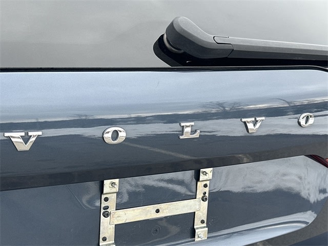 Thumbnail: 2023 Volvo XC60 - 32