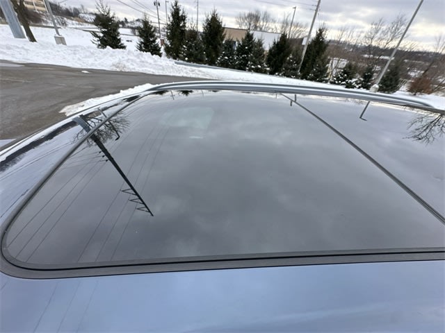 Thumbnail: 2023 Volvo XC60 - 19