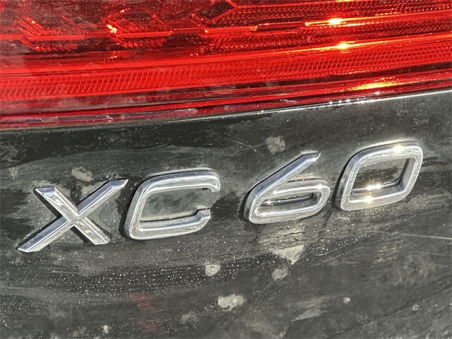 Thumbnail: 2023 Volvo XC60 - 7