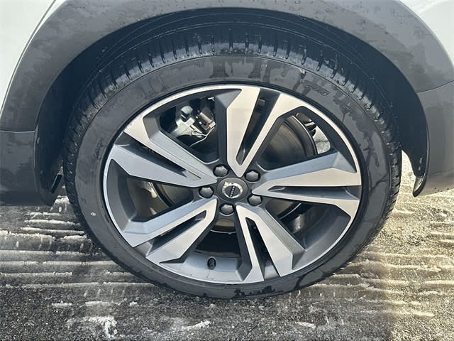 Thumbnail: 2025 Volvo V60 - 8