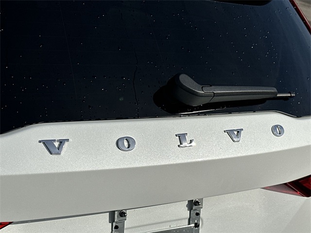 Thumbnail: 2025 Volvo V60 - 23