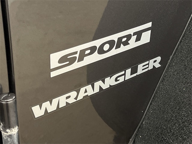 2016 Jeep Wrangler Sport 7
