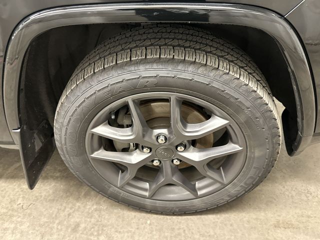 Thumbnail: 2021 Jeep Grand Cherokee - 7