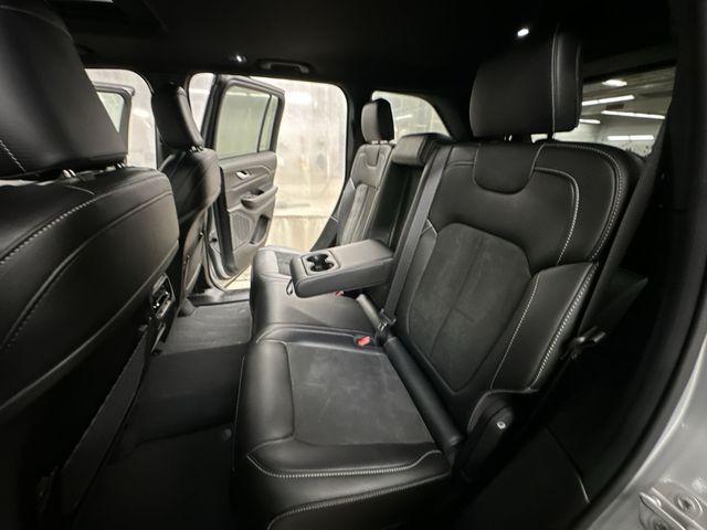 Thumbnail: 2024 Jeep Grand Cherokee - 13
