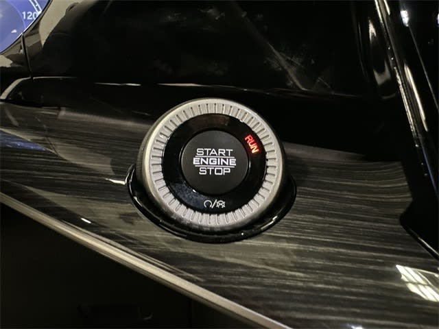 Thumbnail: 2022 Jeep Wagoneer - 20