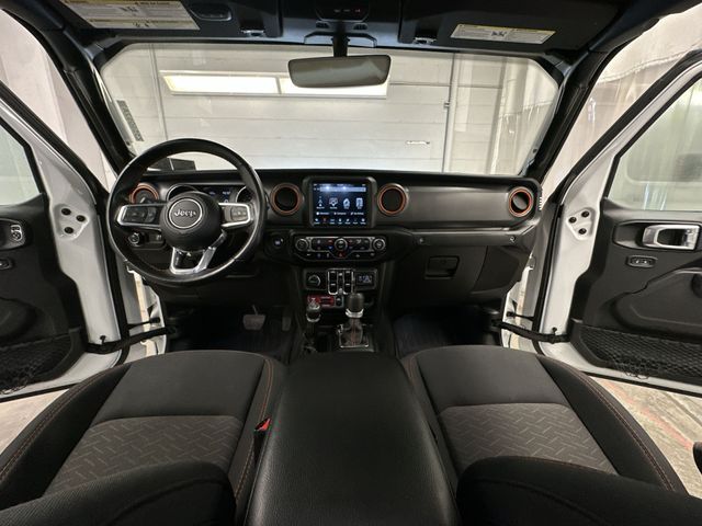 Thumbnail: 2023 Jeep Gladiator - 9