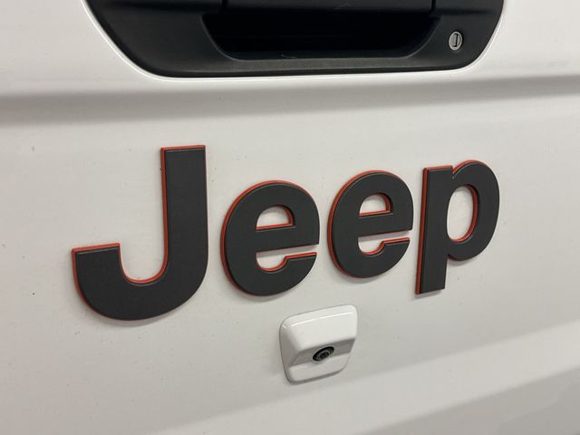 Thumbnail: 2023 Jeep Gladiator - 30