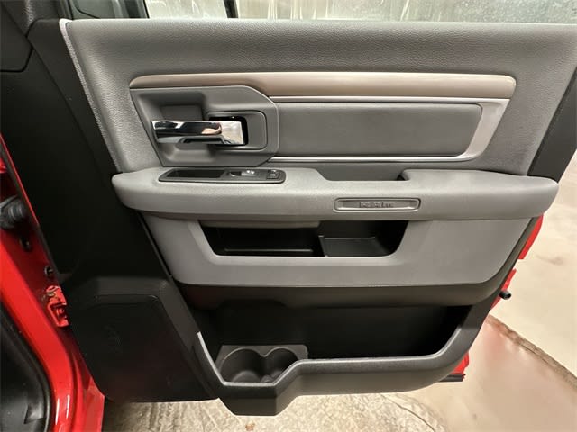 2020 RAM 1500 Warlock 25