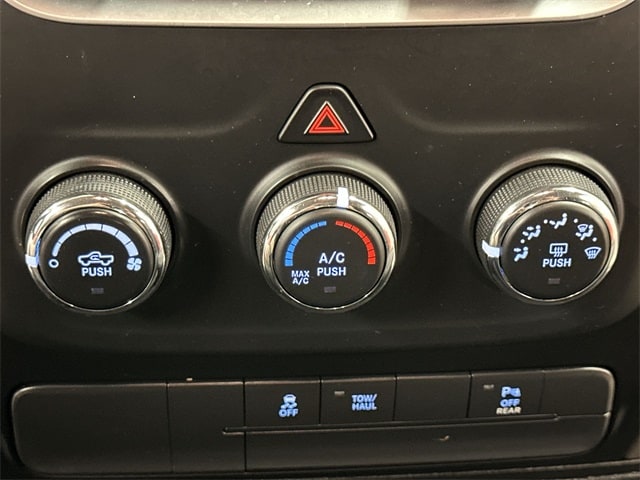 2020 RAM 1500 Warlock 21
