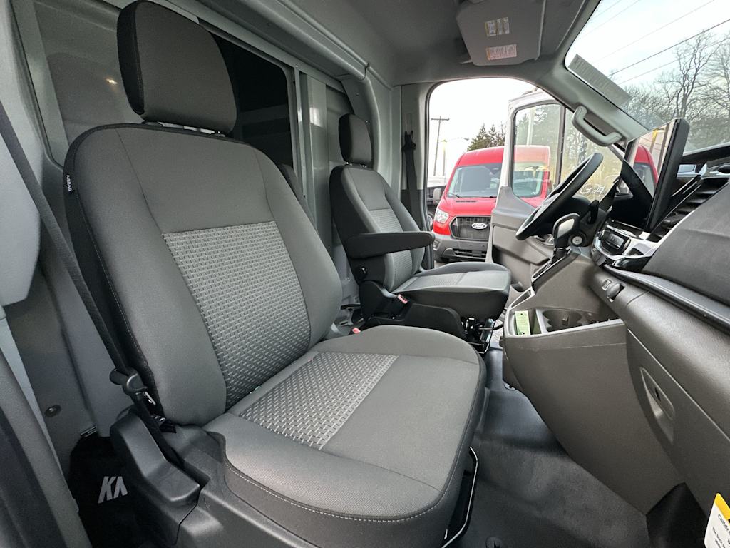 Thumbnail: 2025 Ford Transit Series - 25
