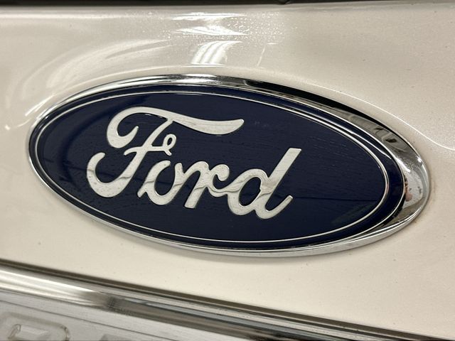 Thumbnail: 2019 Ford Explorer - 7