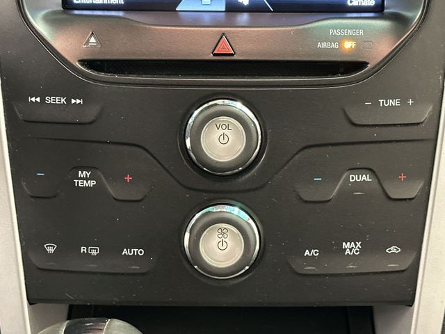 Thumbnail: 2015 Ford Explorer - 23