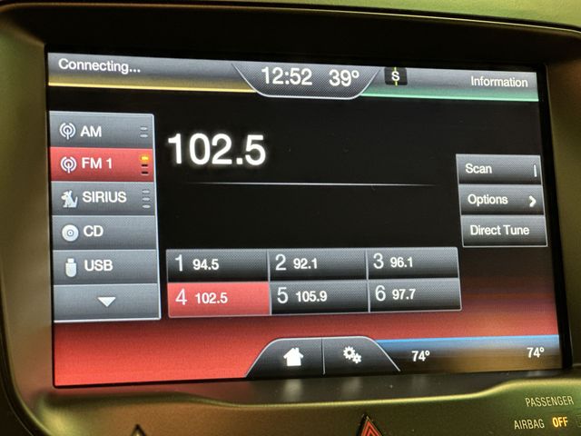 Thumbnail: 2015 Ford Explorer - 15