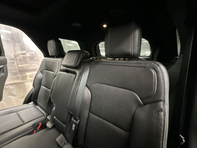 Thumbnail: 2016 Ford Explorer - 10