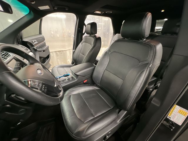 Thumbnail: 2016 Ford Explorer - 12