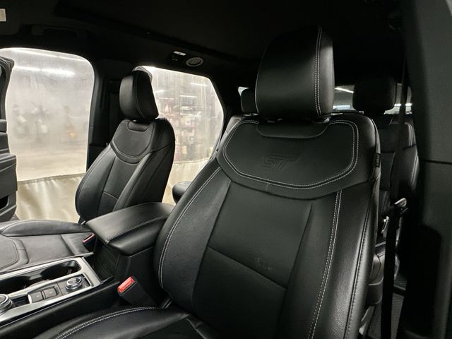 Thumbnail: 2023 Ford Explorer - 9