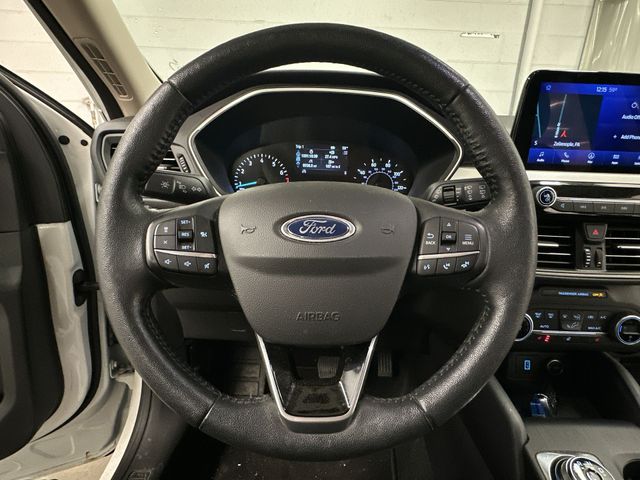 Thumbnail: 2020 Ford Escape - 2