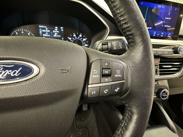 Thumbnail: 2020 Ford Escape - 16
