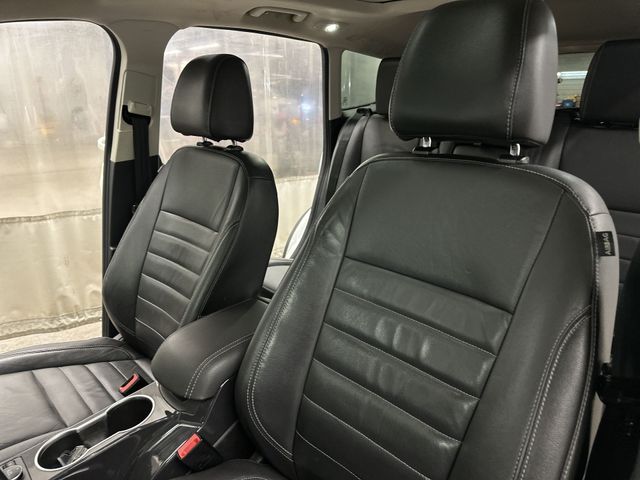 Thumbnail: 2016 Ford Escape - 9