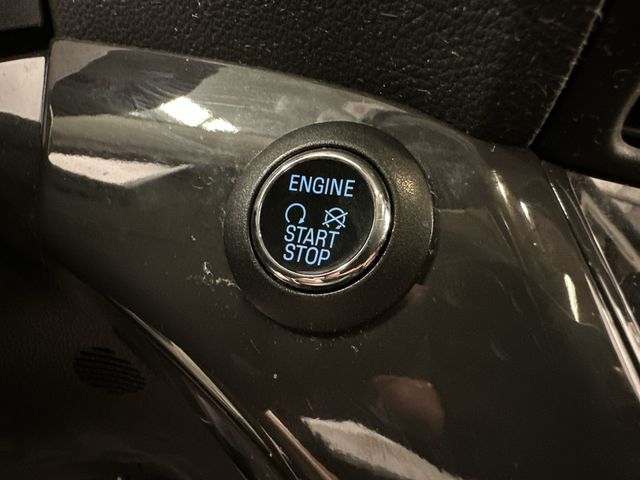Thumbnail: 2016 Ford Escape - 17