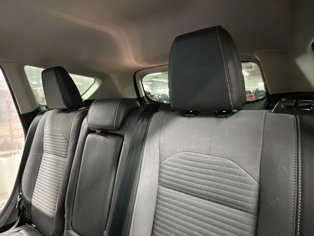 Thumbnail: 2017 Ford Escape - 10