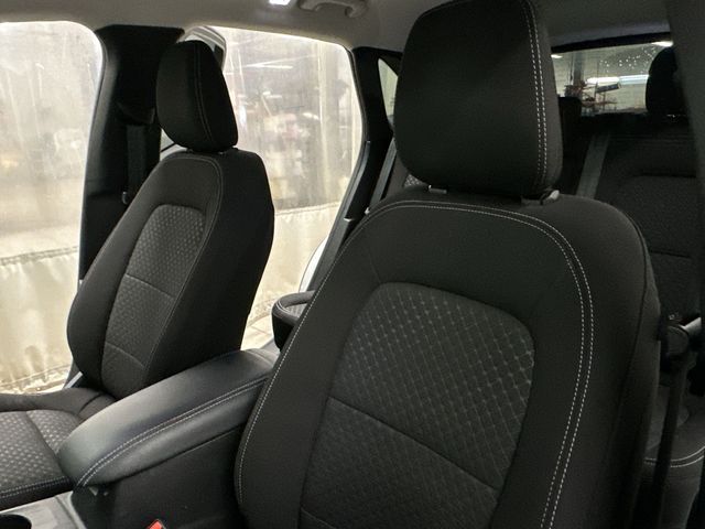 Thumbnail: 2023 Ford Escape - 9
