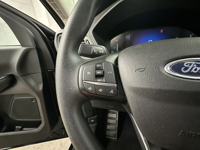 Thumbnail: 2025 Ford Escape - 18