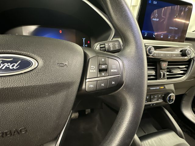 Thumbnail: 2025 Ford Escape - 19