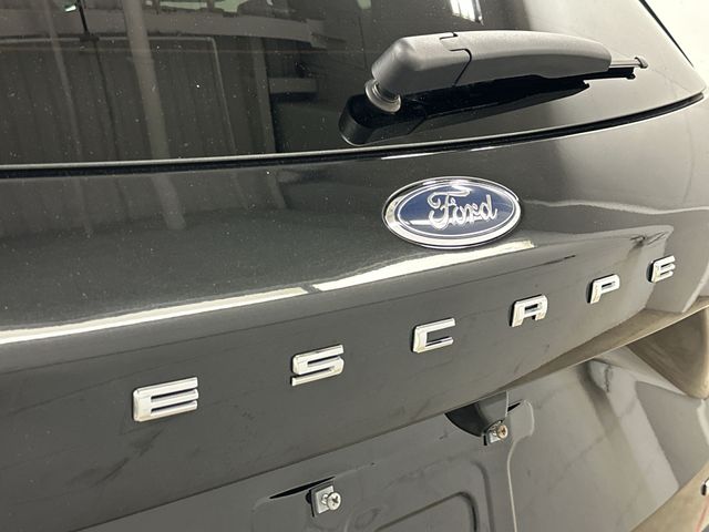 Thumbnail: 2025 Ford Escape - 29