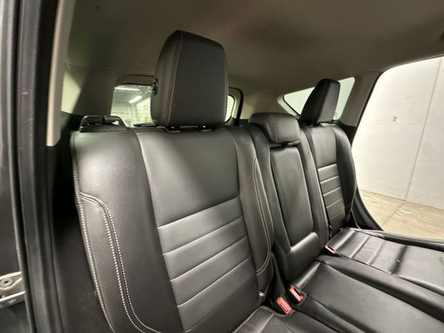 Thumbnail: 2013 Ford Escape - 21