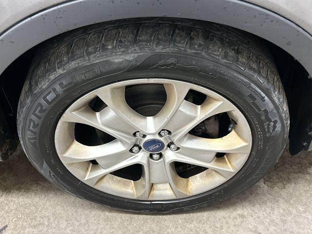 Thumbnail: 2013 Ford Escape - 8
