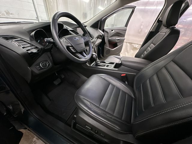 Thumbnail: 2019 Ford Escape - 11