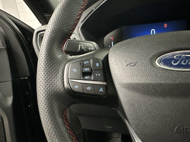 Thumbnail: 2023 Ford Escape - 19