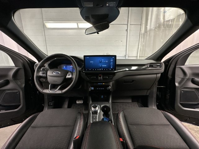 Thumbnail: 2023 Ford Escape - 14